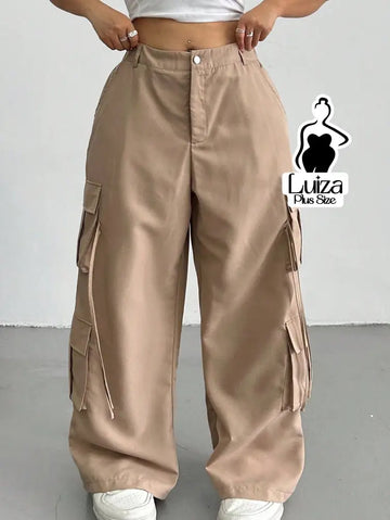 Calça Cargo Wide Leg Cintura Alta Bolsos Laterais Plus Size
