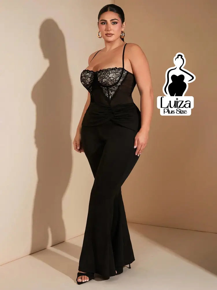 Calça Flare Alfaiataria Cintura Alta Elegante Plus Size