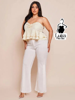 Calça Flare Alfaiataria Cintura Alta Recortes Plus Size