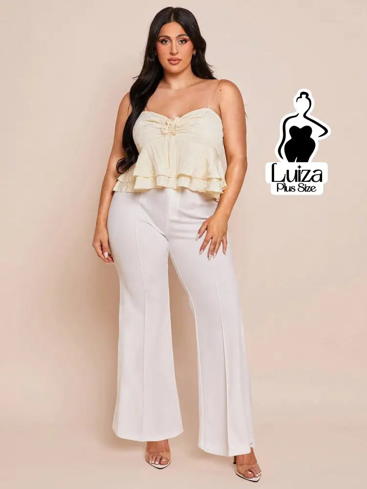 Calça Flare Alfaiataria Cintura Alta Recortes Plus Size