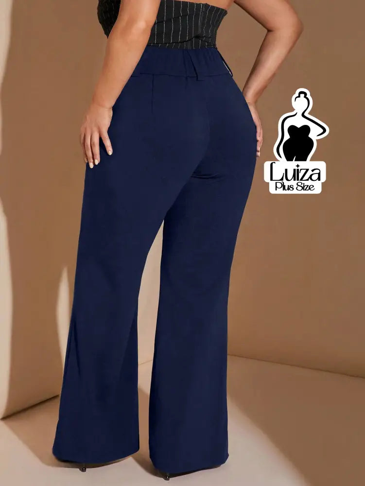 Calça Flare Cintura Alta Botões Recorte Alfaiataria Plus Size