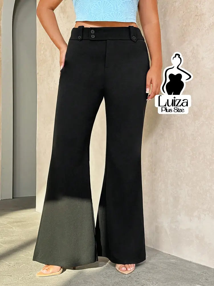 Calça Flare Cintura Alta Detalhe Botões Plus Size