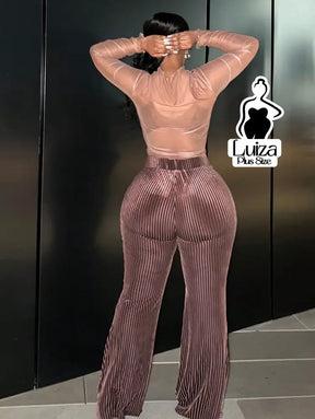 Calça Flare Cintura Alta Veludo Canelado Listrado Plus Size