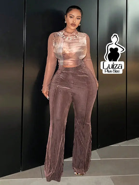 Calça Flare Cintura Alta Veludo Canelado Listrado Plus Size