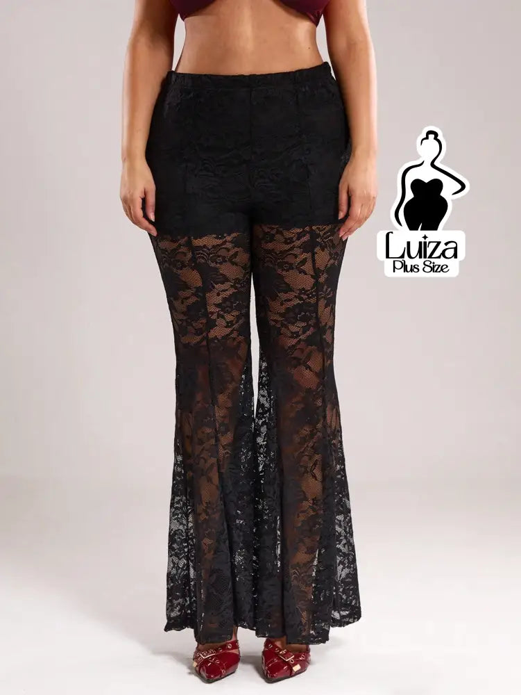 Calça Flare Transparente Renda Sofisticada Plus Size