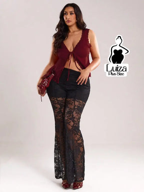 Calça Flare Transparente Renda Sofisticada Plus Size