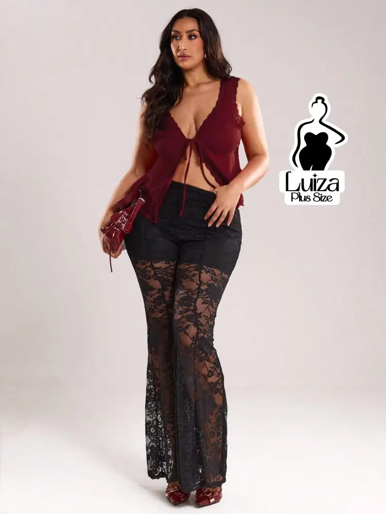 Calça Flare Transparente Renda Sofisticada Plus Size