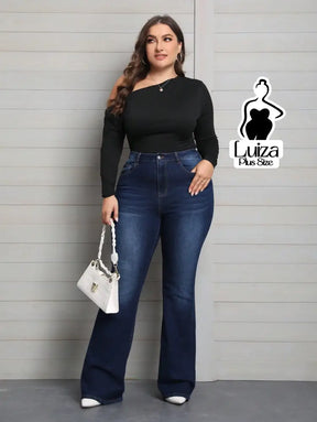 Calça Jeans Flare Cintura Alta Lavagem Escura Plus Size