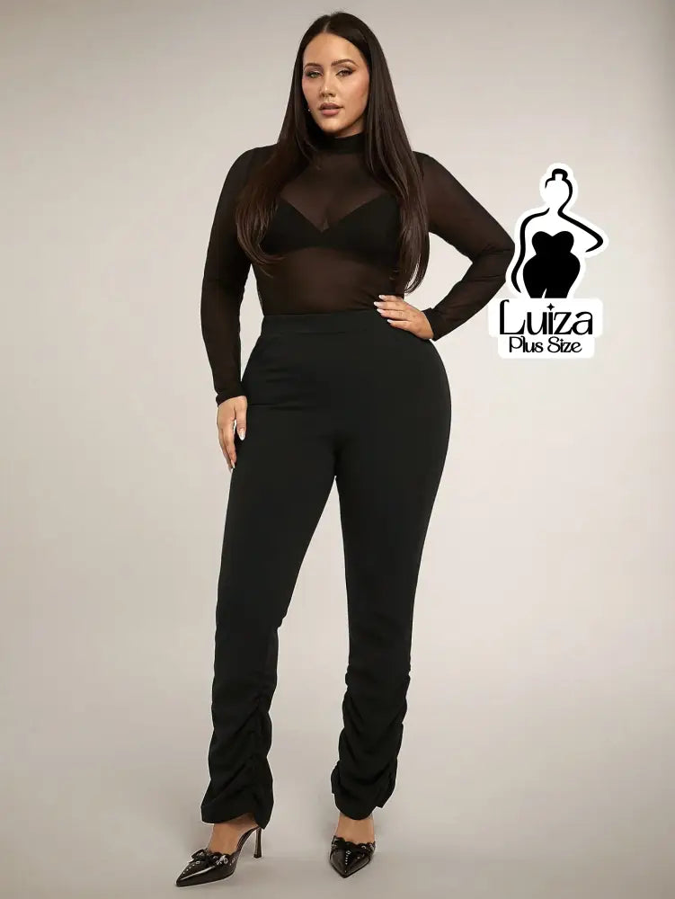 Calça Justa Cintura Alta Barra Franzida Plus Size