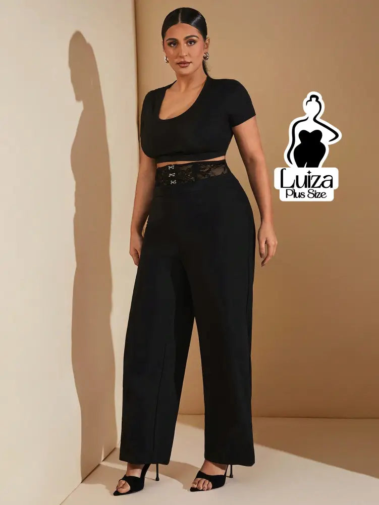 Calça Pantalona Alfaiataria Cintura Alta Com Renda Plus Size
