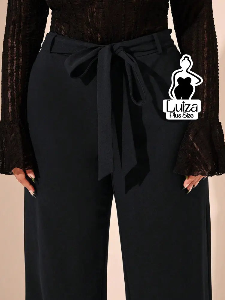 Calça Pantalona Alfaiataria Faixa E Fenda Plus Size