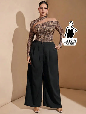 Calça Pantalona Alfaiataria Pregas Elegante Plus Size