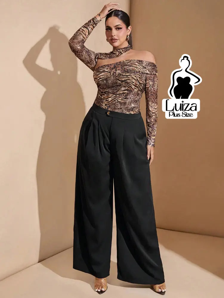 Calça Pantalona Alfaiataria Pregas Elegante Plus Size