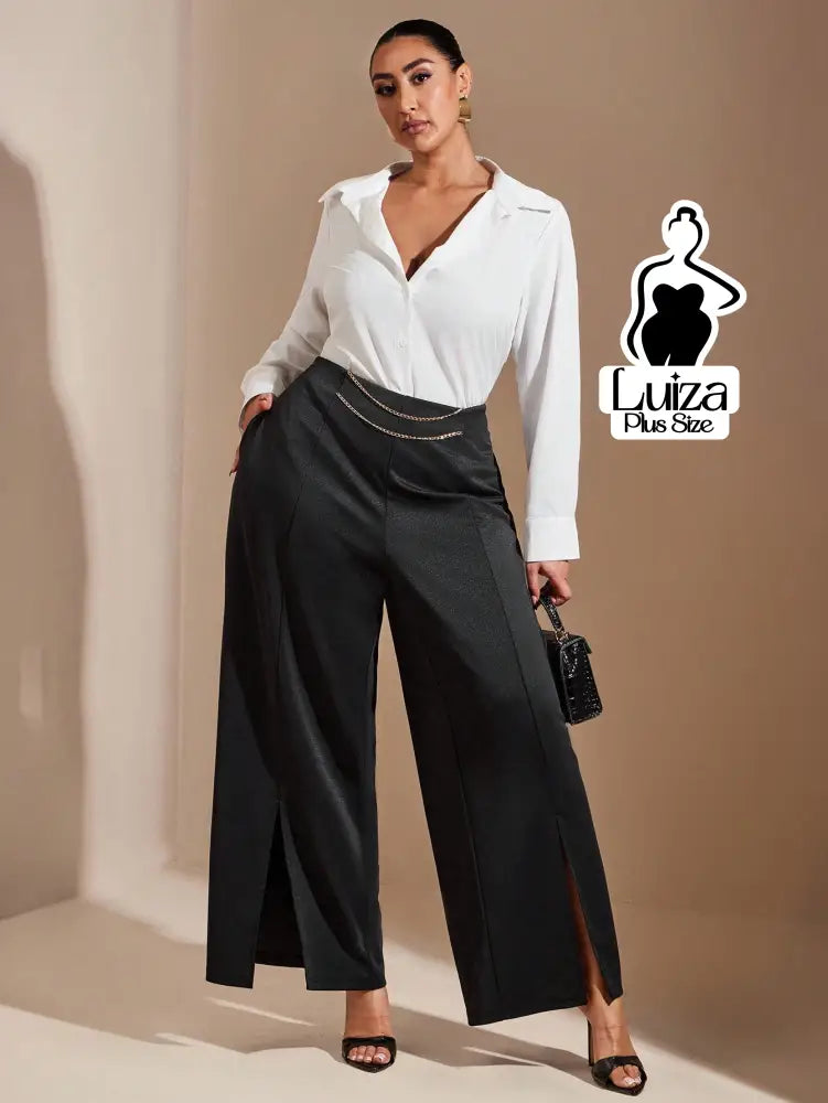Calça Pantalona Cintura Alta Fenda Corrente Plus Size