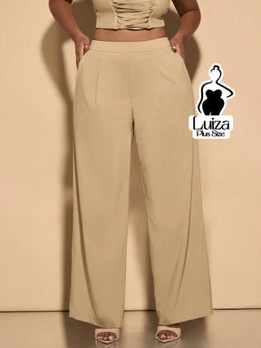 Calça Pantalona Cintura Alta Recorte No Cós Plus Size