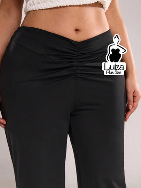 Calça Pantalona Cintura Alta Tecido Acetinado Plus Size