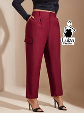 Calça Reta Alfaiataria Bolsos Cargo Cropped Plus Size