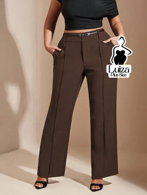 Calça Reta Alfaiataria Cintura Alta Pregas Plus Size