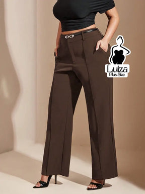 Calça Reta Alfaiataria Cintura Alta Pregas Plus Size