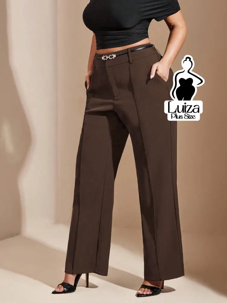 Calça Reta Alfaiataria Cintura Alta Pregas Plus Size