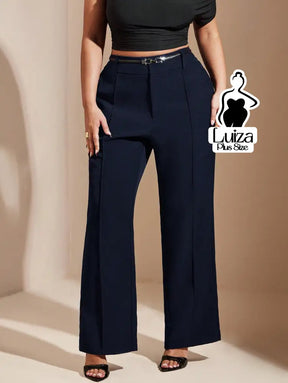 Calça Reta Alfaiataria Cintura Alta Pregas Plus Size