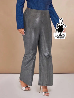 Calça Reta Cintura Alta Tecido Brilhoso Metalizado Plus Size