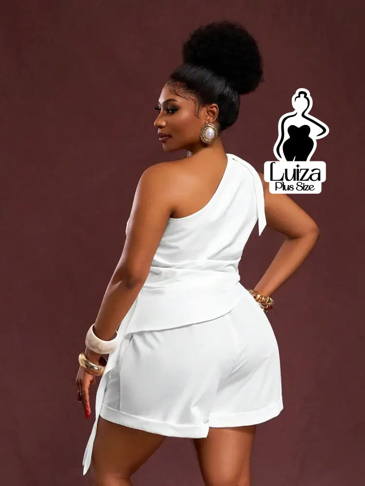 Conjunto Blusa Um Ombro Só Short Casual Sofisticado