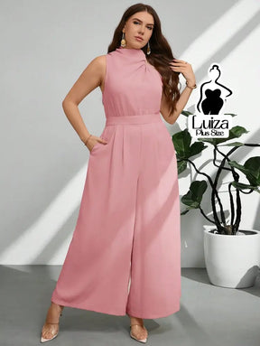 Macacão Longo Sem Mangas Gola Alta Drapeada Plus Size