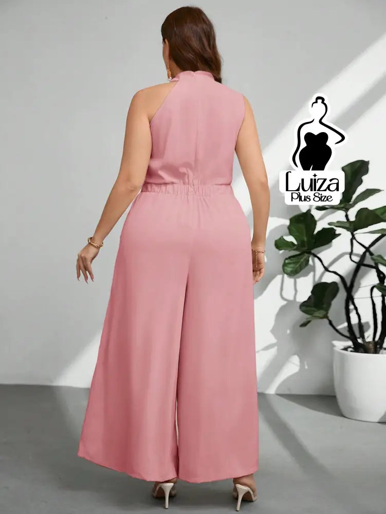 Macacão Longo Sem Mangas Gola Alta Drapeada Plus Size