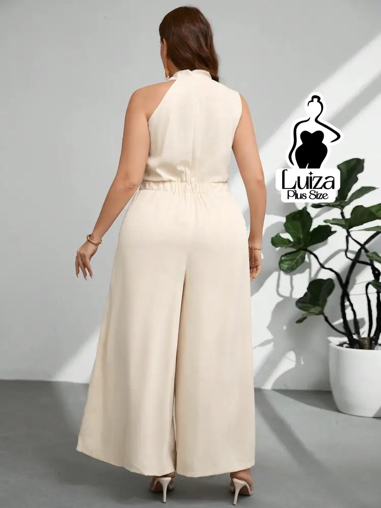 Macacão Longo Sem Mangas Gola Alta Drapeada Plus Size