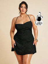 Vestido Curto Alças Finas Decote Reto Plus Size
