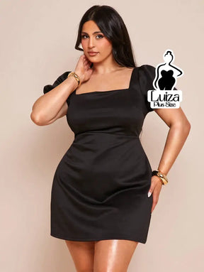Vestido Curto Cetim Manga Bufante Decote Quadrado Plus Size