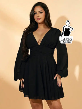 Vestido Curto Chiffon Manga Longa Decote V Plus Size