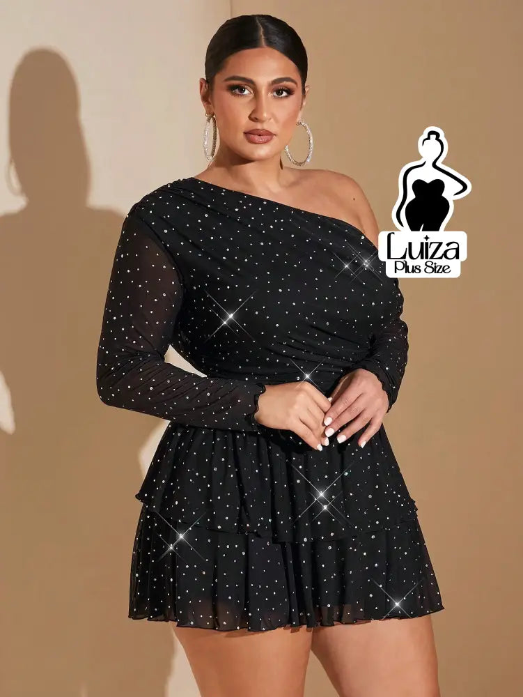 Vestido Curto Ombro Só Manga Longa Brilho Plus Size