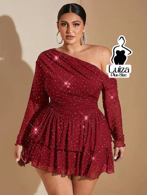 Vestido Curto Ombro Só Manga Longa Brilho Plus Size