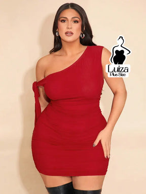 Vestido Curto Um Ombro Só Detalhe Amarração Plus Size