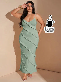 Vestido Longo Babados Diagonais Alça Fina Plus Size