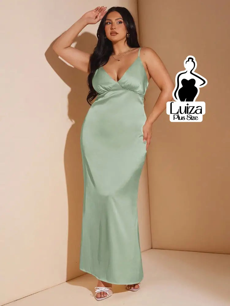 Vestido Longo Cetim Decote V Alça Fina Plus Size