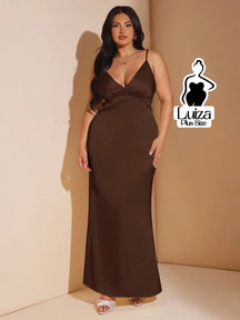 Vestido Longo Cetim Decote V Alça Fina Plus Size