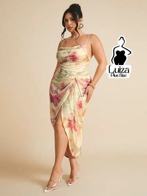 Vestido Longo Estampado Fenda Decote Drapeado Plus Size