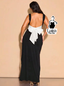 Vestido Longo Fenda Lateral Laço Nas Costas Plus Size