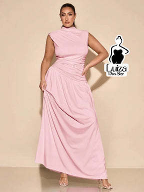 Vestido Longo Gola Alta Cintura Drapeada Saia Ampla Plus Size