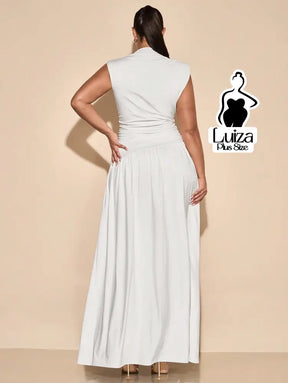 Vestido Longo Gola Alta Cintura Drapeada Saia Ampla Plus Size