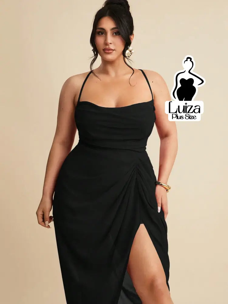 Vestido Longo Justo Drapeado Fenda Profunda Plus Size