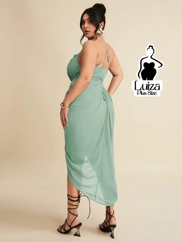Vestido Longo Justo Drapeado Fenda Profunda Plus Size