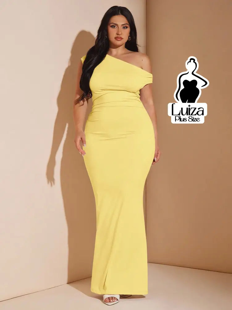 Vestido Longo Um Ombro Só Detalhe Assimétrico Plus Size