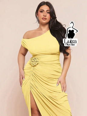 Vestido Longo Um Ombro Só Drapeado Detalhe Floral Plus Size