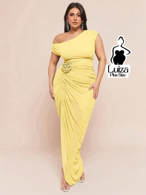 Vestido Longo Um Ombro Só Drapeado Detalhe Floral Plus Size
