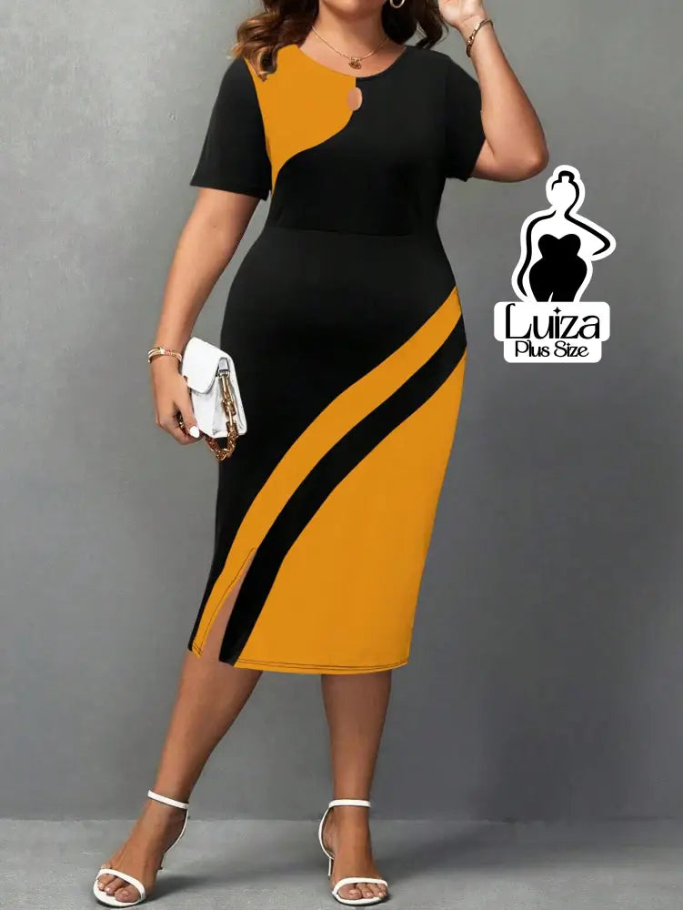 Vestido Midi Bicolor Manga Curta Detalhe Em Argola Plus Size