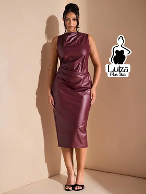 Vestido Midi Couro Sintético Drapeado Na Cintura Plus Size